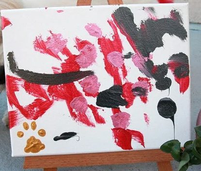 Blind painting dog Peekaboo